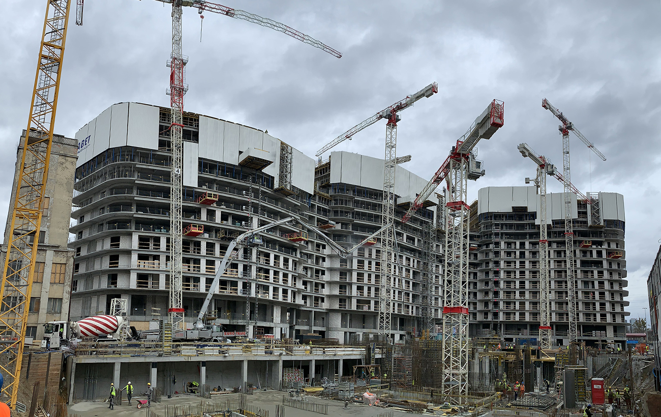 Тисячі нових квартир. У великих містах Польщі зведуть будинки для українців